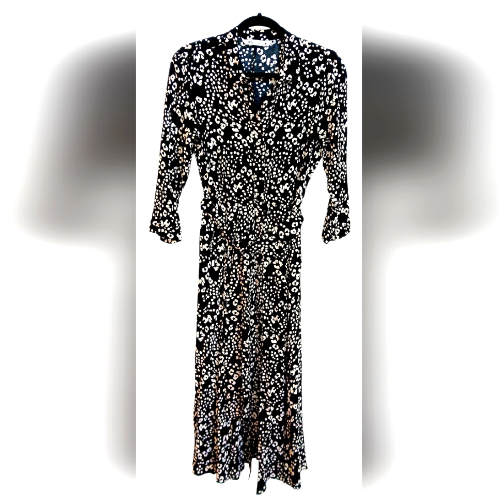 Zara Women's "The Marilyn" Black and White Print Maxi Dress- Size 14